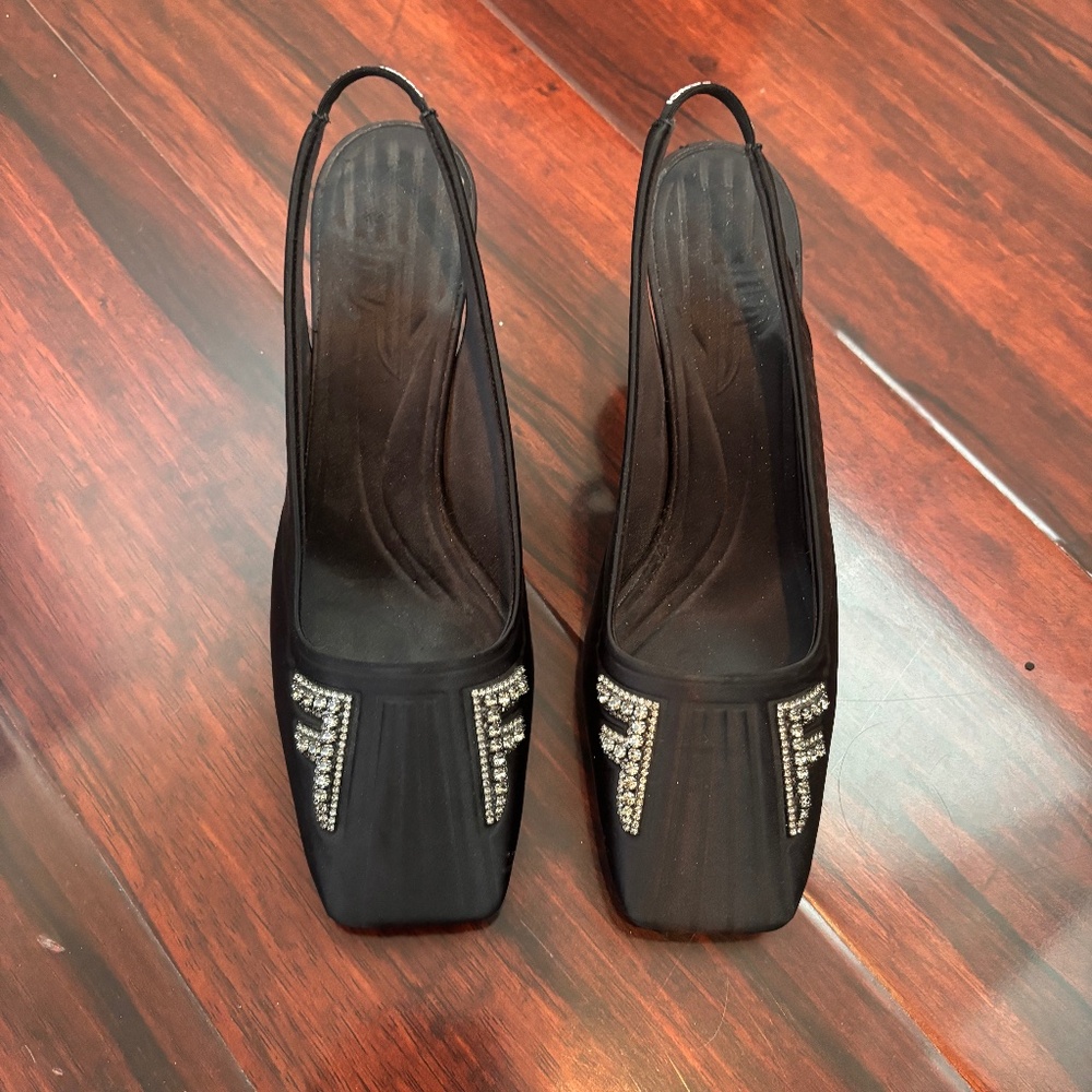 Fendi Freedom Fabric Heeled Mules - black, size 39, like new